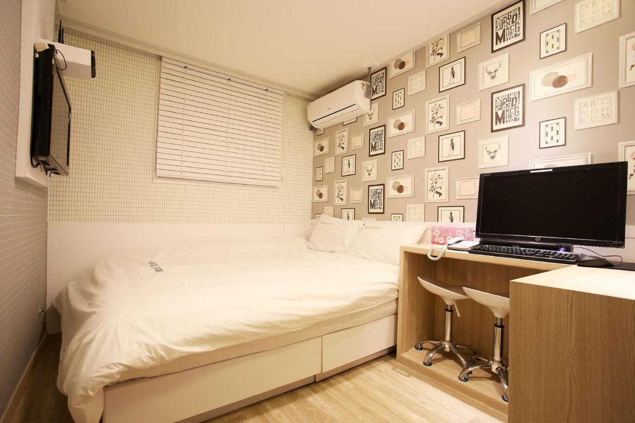Shine Motel 2*